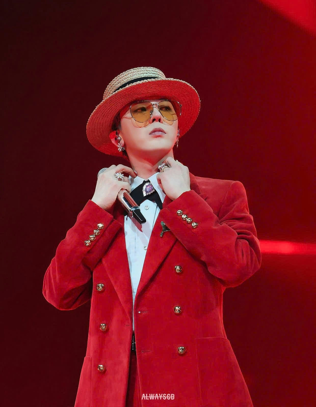 BIGBANG Coachella 2026 lineuppeople' '' '' '' 'ragon' 'redsuit' 'hat' 'bowtie.
