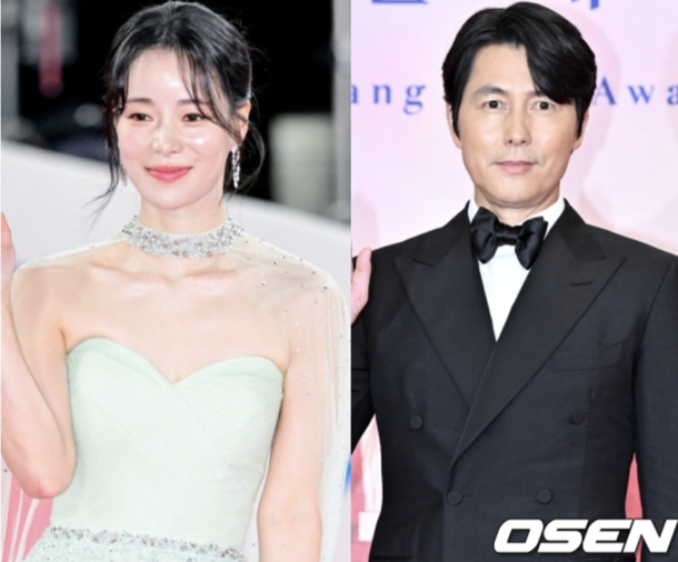 Lim Ji Yeon Jung Woo Sung reunionpeople' 'woman' 'man' 'formal' 'elegant' 'serious.