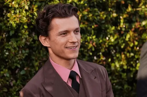 tom holland spiderman brand new day accident