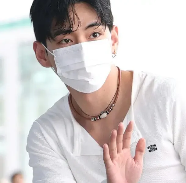 bts v cheongdam ph129