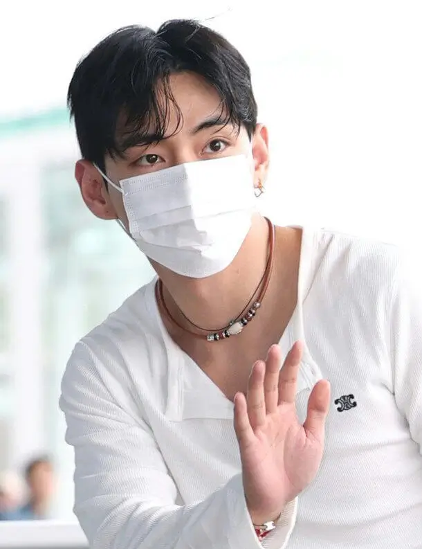 bts v cheongdam ph129
