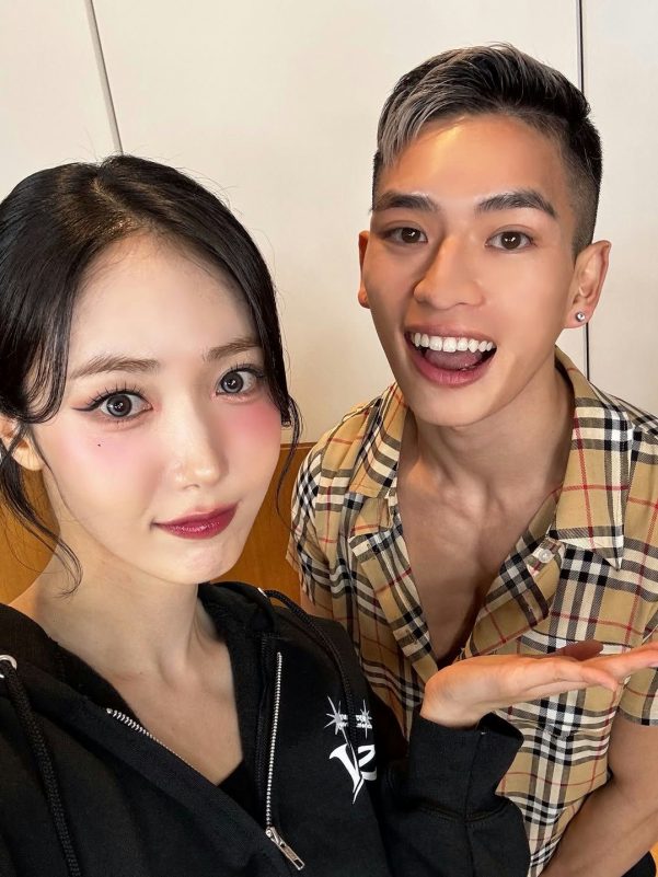 VIVIZ controversy adult film actortwo' 'selfie' 'smiling' 'makeup' 'plaid.