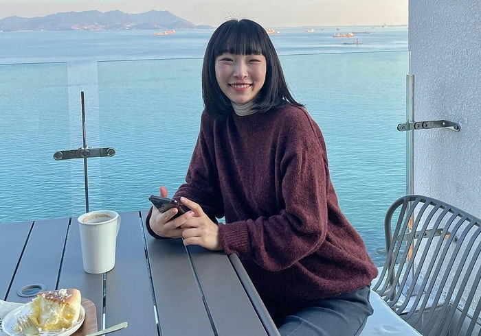 YouTuber Pilseungjoo ALS deathperson' 'smiling' 'sweater' 'cake' 'ocean.