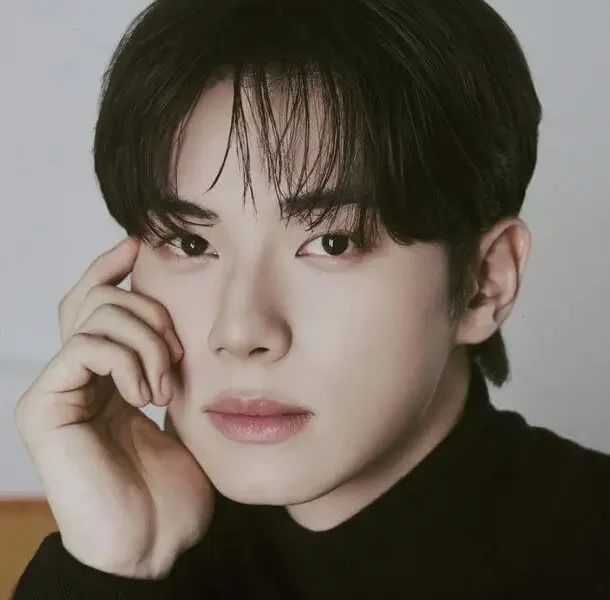 lee chaemin ryu da in public romance