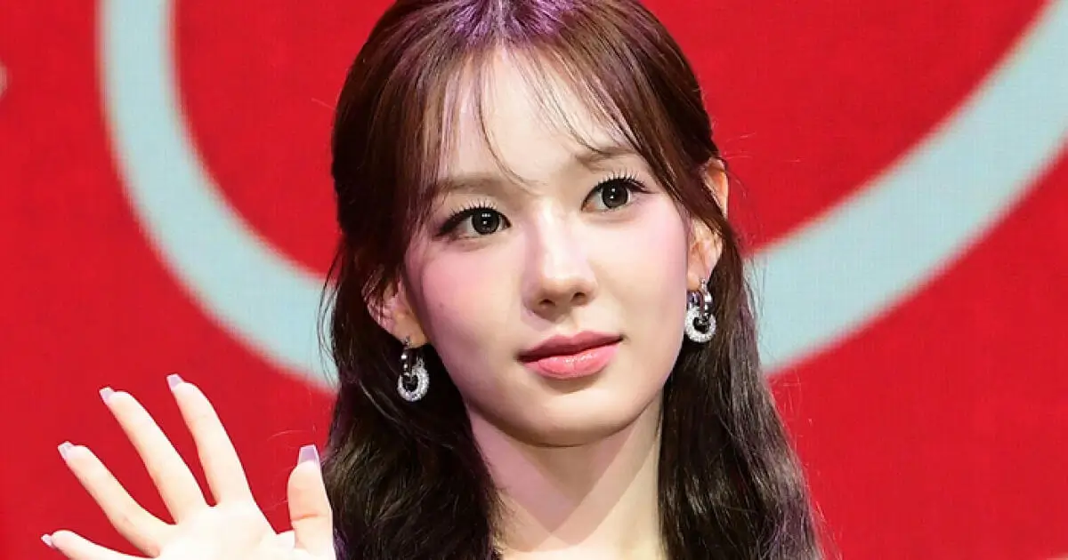 izna ryu sarang yoon ji yoon departure