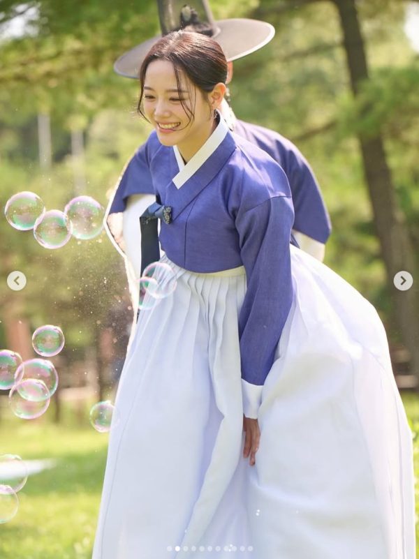 Kim Se Jeong Moon River historical dramapeople' '' 'anbok' 'bubbles' 'smile' 'outdoors.