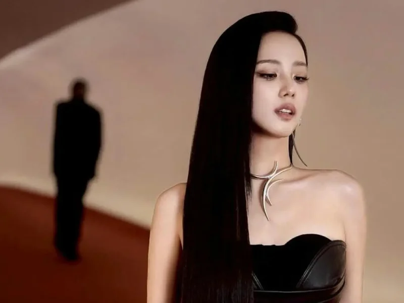 blackpink jisoo eyes closed duet teaser
