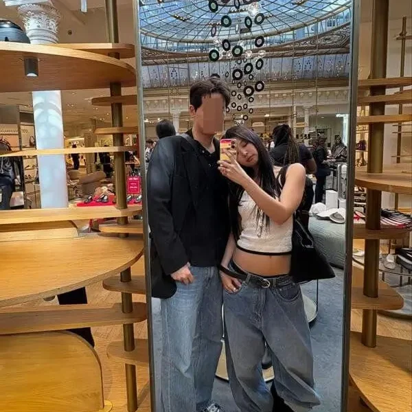 jennie instagram mystery man