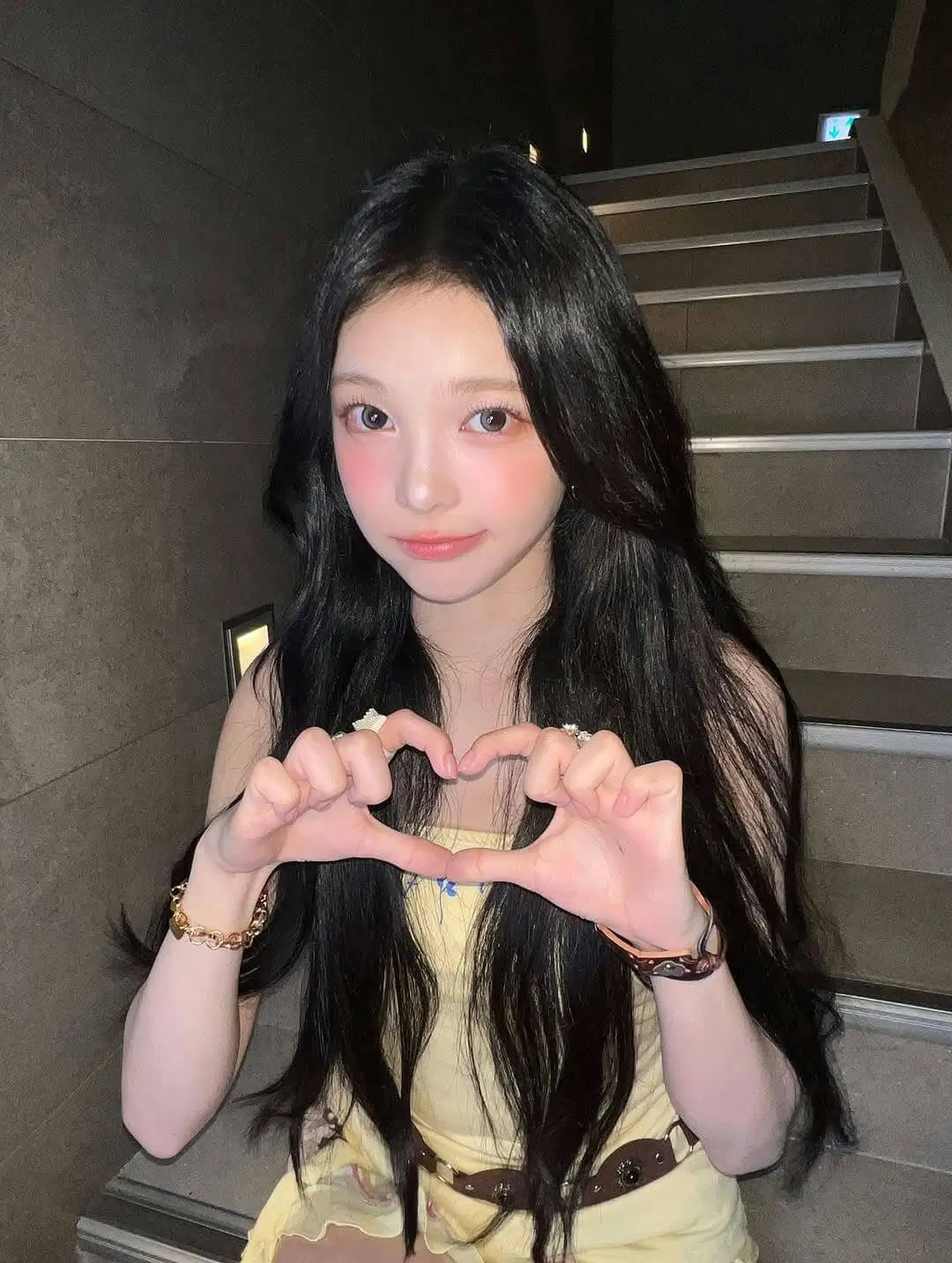 ian hearts2hearts visuals debate