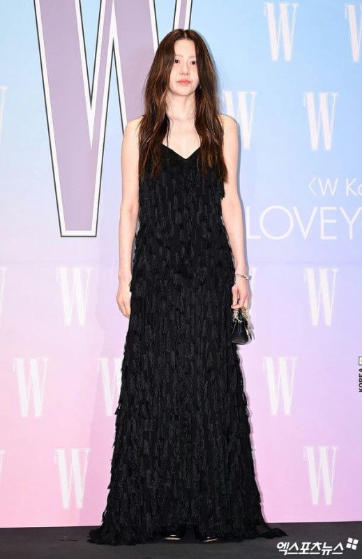 people-Woman-Black Dress-Long Hair-Red Carpet Event