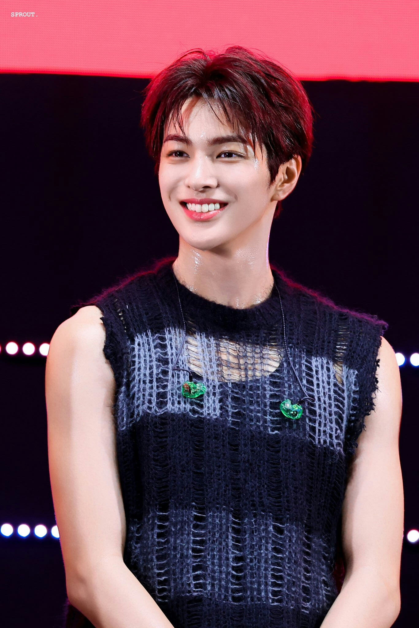 people-Male K-pop Idol-A-Smiling-A-Red Hair-B-Black Distressed Sleeveless Top-C