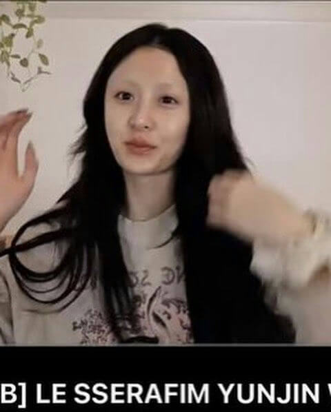 people-1-person-A-female-B-long black hair-C-light skin