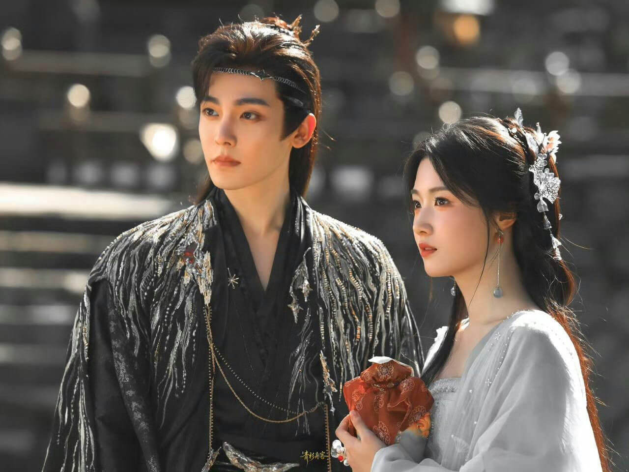 people-Two people-A-Historical costume drama-B-Man in black-C-Woman in white