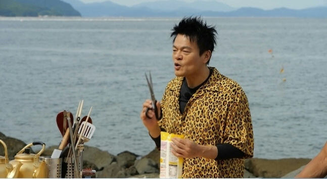 jy park never cooked or did laundry