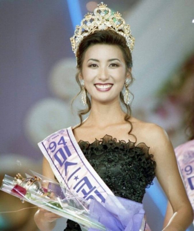 people-1-beauty queen-A-crowned-A-smiling-B-sash-C
