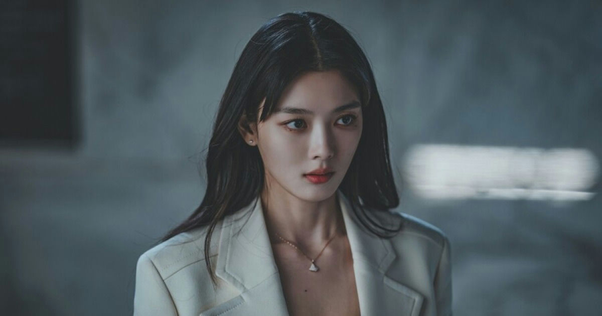 kim yoojung dear x villain transformation