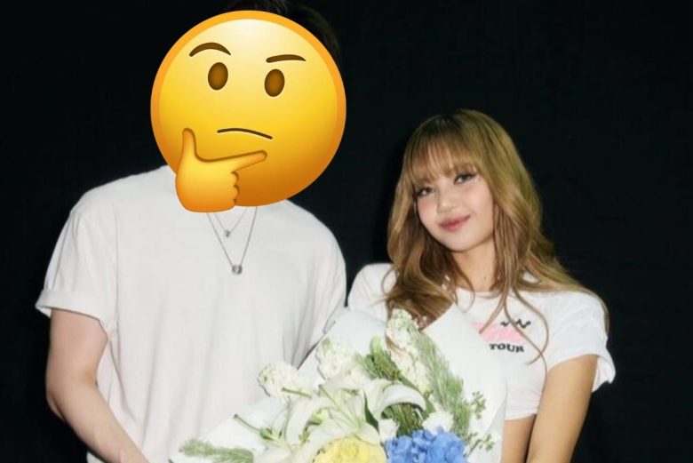 BLACKPINK Lisa Blue Pongtiwat