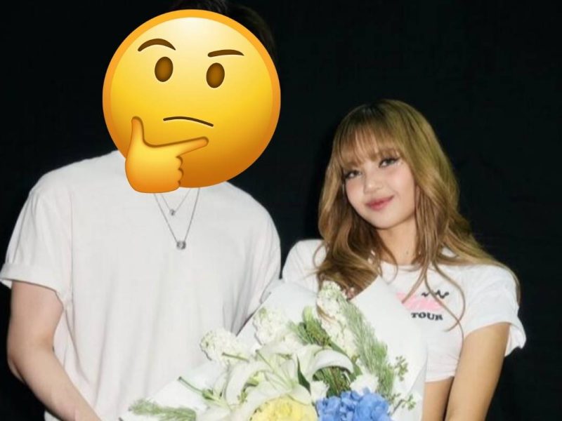 BLACKPINK Lisa Blue Pongtiwat
