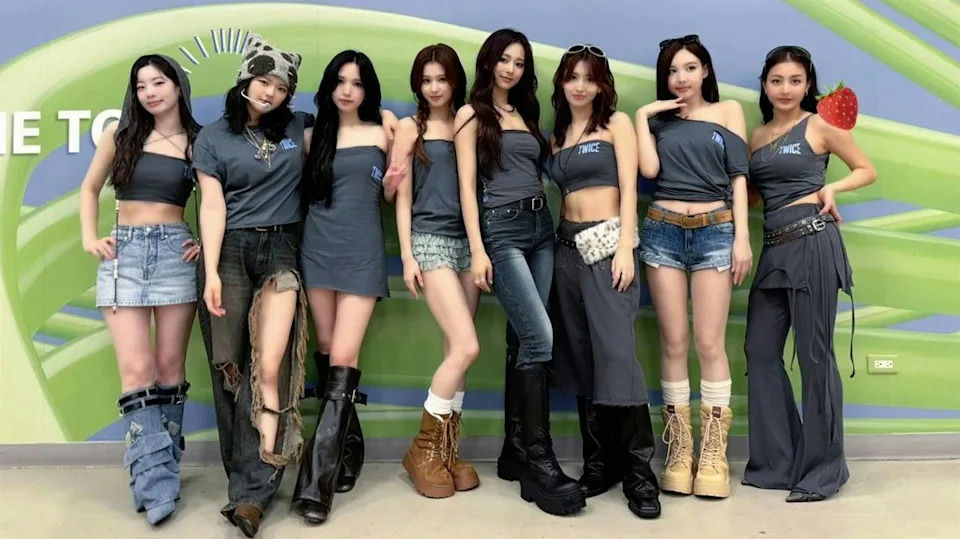 people-9-TWICE-A-K-pop-A-group-A-casual-wear-A-denim-A-boots