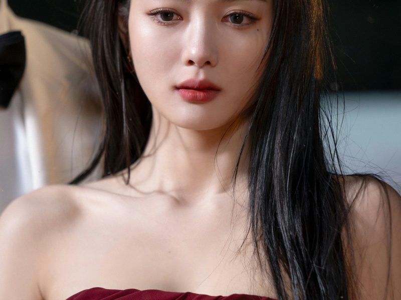 people-Woman-gazing-at-camera-strapless-red-dress-dark-hair