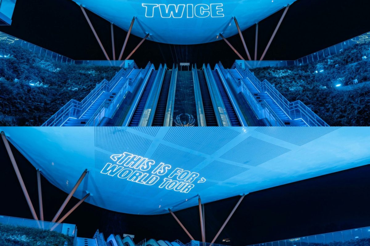 people-0-escalators-A-night-A-blue-lighting-A-TWICE-A-WORLD-TOUR-A-plants
