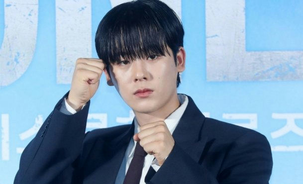 Lee Jung Ha military enlistment