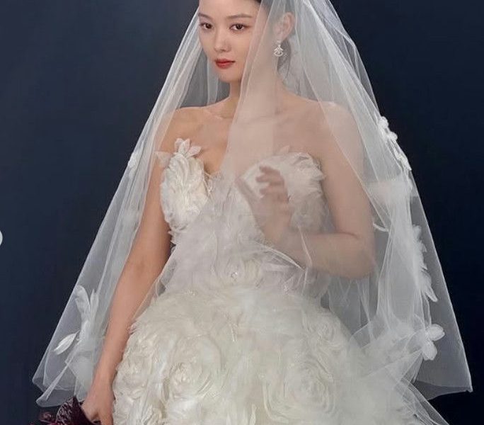 kim yoojung wedding dress dear x