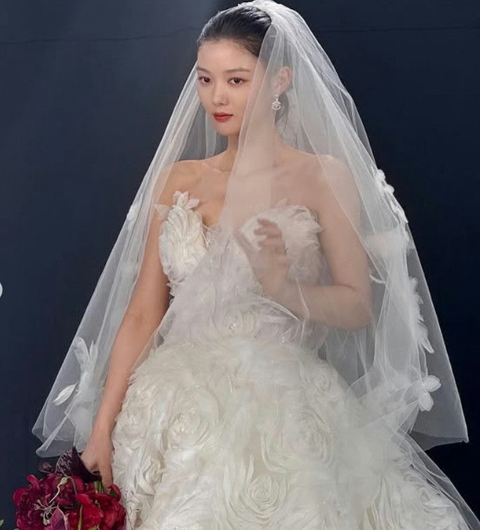 kim yoojung wedding dress dear x