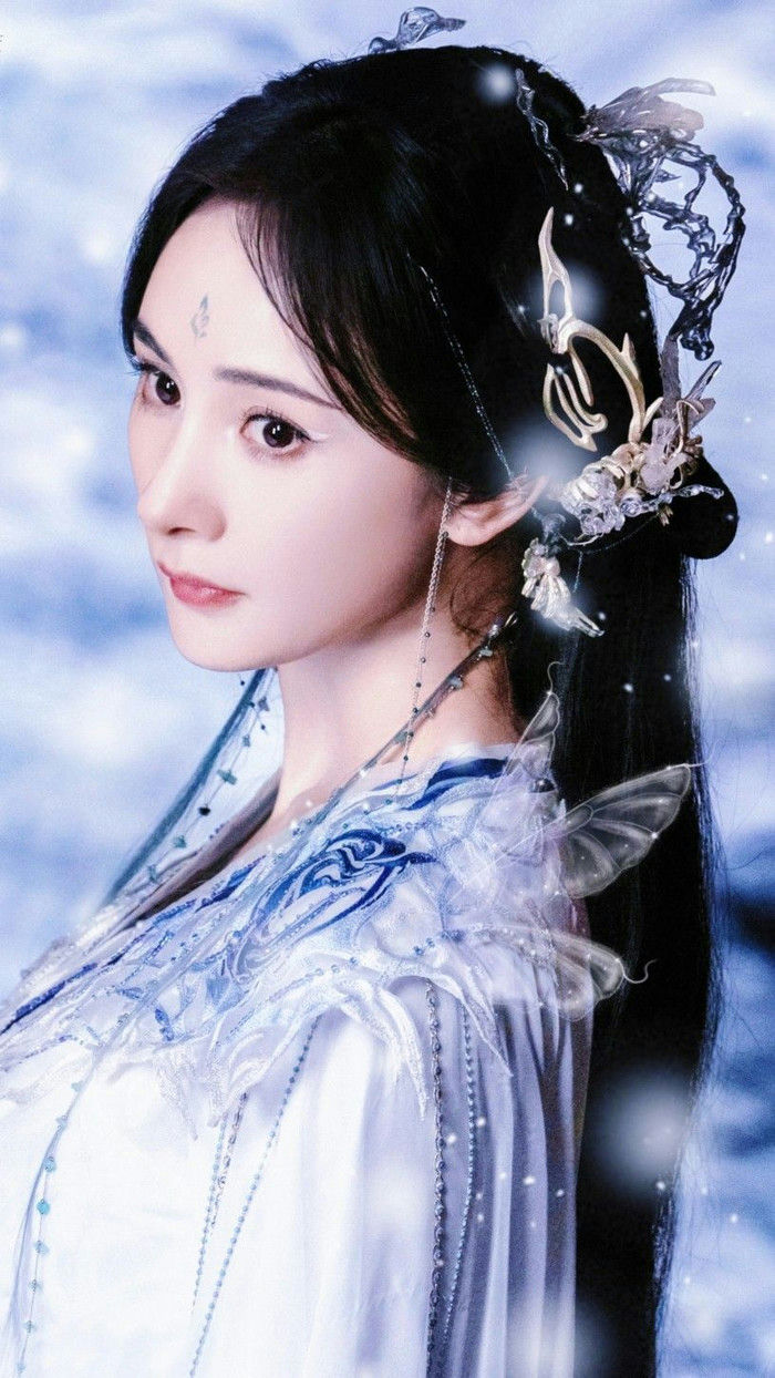 people-Woman-Fantasy Costume-Chinese Actress-Xianxia-Blue and White-Elven Ears