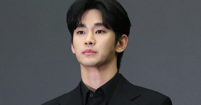people-man-A-Korean actor-A-black suit-A-dark background