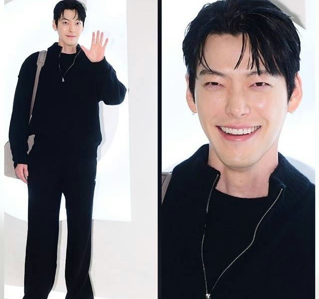 people-Kim Woo-bin-Korean actor-black outfit-smiling