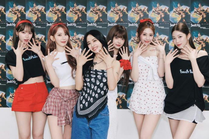 le sserafim shanghai fan sign cancellation