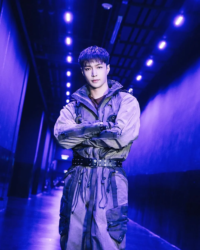 EXO Lay fan meeting absence