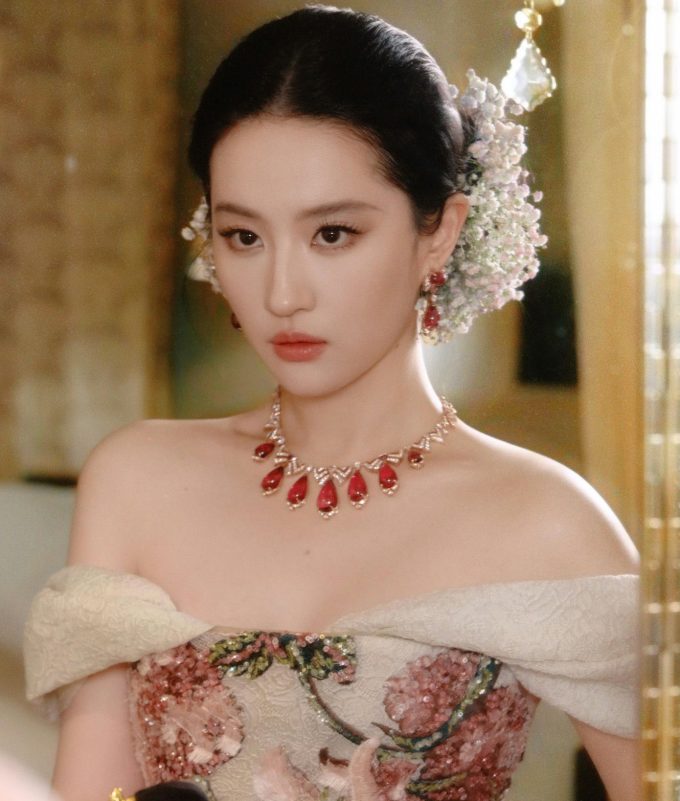 liu yifei lookalike livestream controversy izgx0vpva7qdbjq6q06-umgtzzsydi3c-7yoakuxqim-liu-yifei-lookalike-livestream-controversy