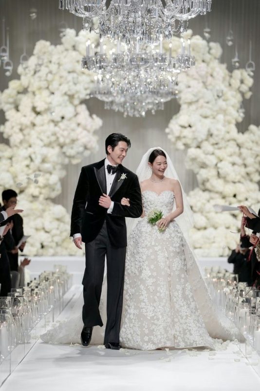 Shin Min Ah Kim Woo Bin wedding
