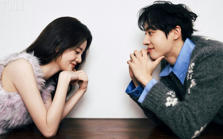 Shin Si-ah Opens Up About First Romance Role and First Kiss Scene With Choo Young-woo