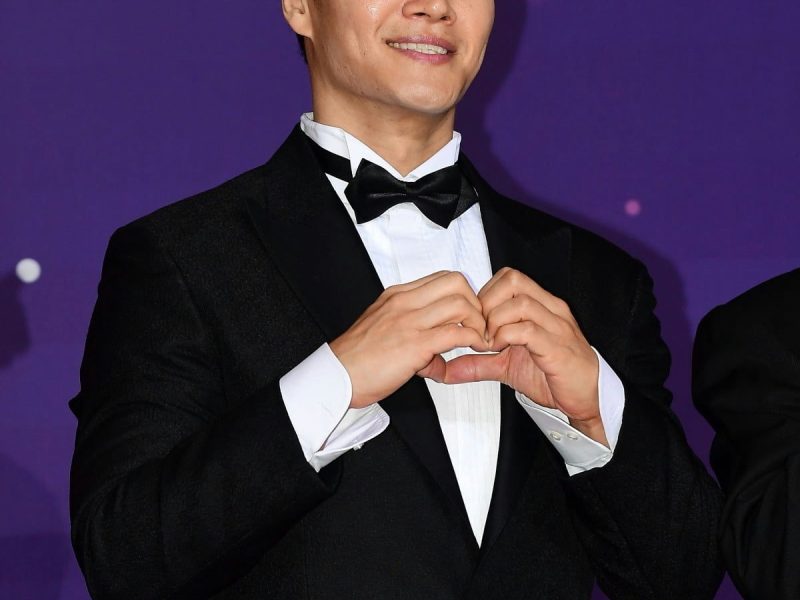 kim jongkook secret marriage