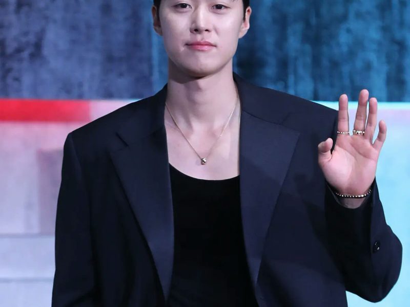 gong myung sudden hearing loss