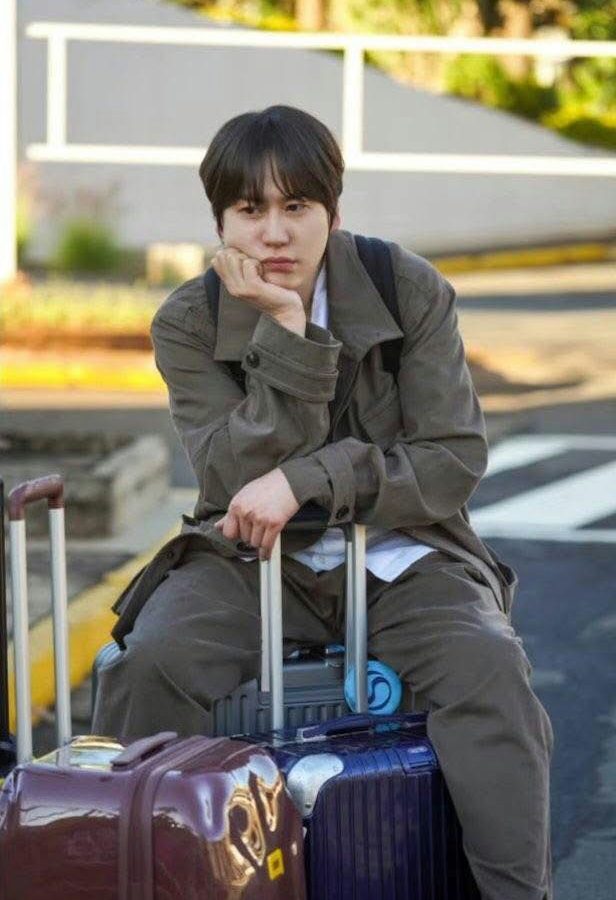 kyuhyun lost phone in kenya
