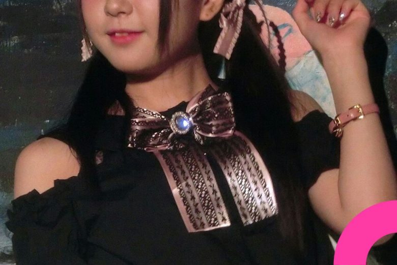 idol turned adult star