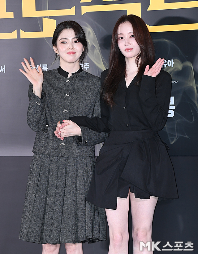 people-Han So-hee-actress-A-actress-Lee Da-hee-B-black outfit-C-gray tweed skirt-D