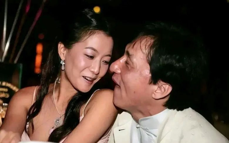 kim hee sun jackie chan special gift