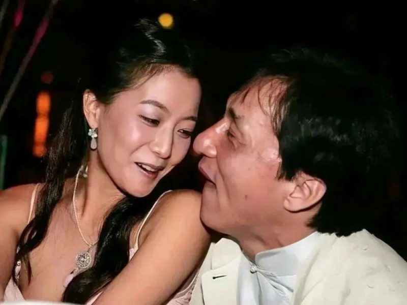 kim hee sun jackie chan special gift