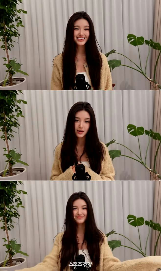 Danielle NewJeans Blue Dragon Awards