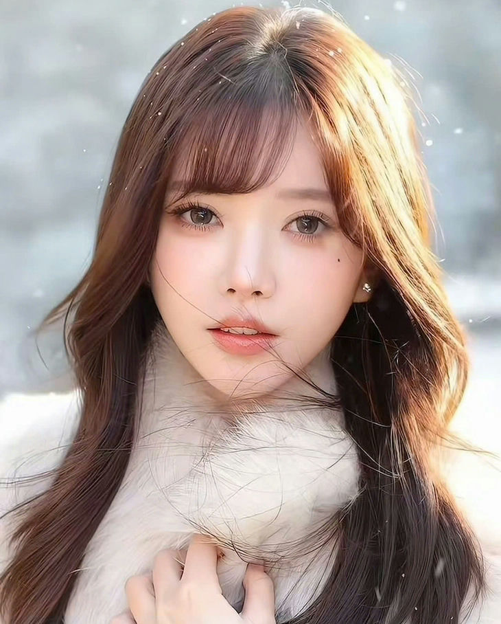 people-Young Woman-A-Long Brown Hair-A-Winter Setting-B-White Fur Collar-C-Soft Lighting