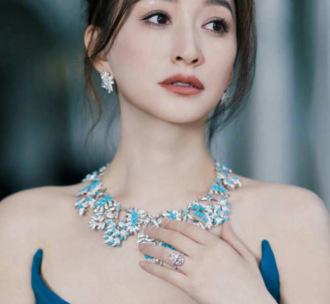 people-Qin Lan-turquoise necklace-A-blue dress-B-diamond earrings-C-pink diamond ring