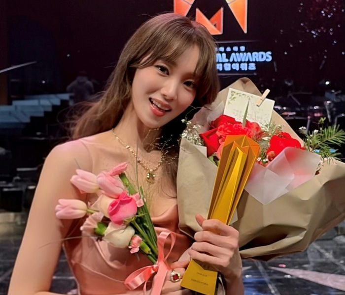 lee sung kyung korea musical awards best newcomer