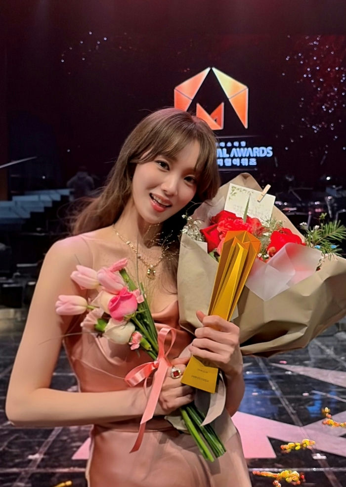 lee sung kyung korea musical awards best newcomer