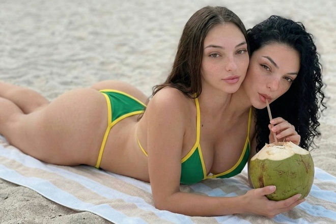 valeria and camila ai instagram