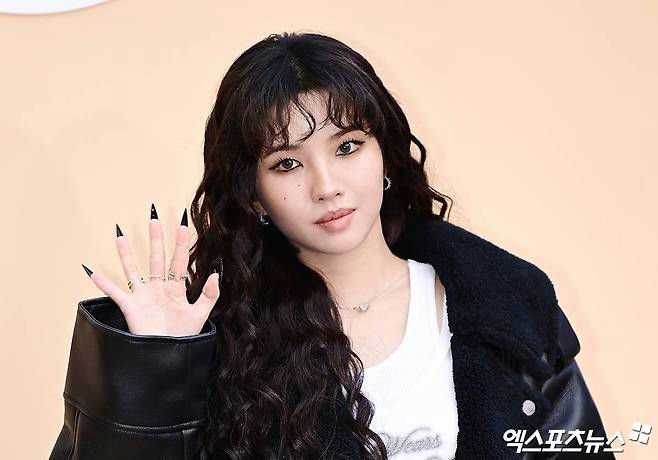 i-dle’s Soyeon Explains Why She Suddenly Stopped YouTube: “It Became Too Burdensome”